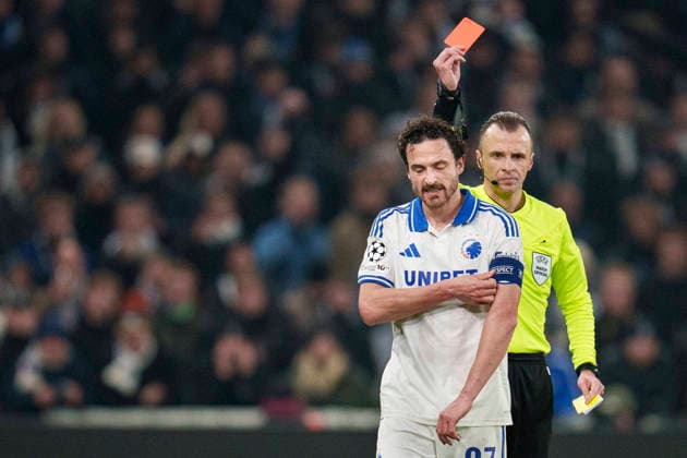 DENMARK Champions League FC Copenhagen S S C Napoli FCKs Thomas Delaney receives a red card during the Champions League match between FC Copenhagen and S S C C Napoli at Parken in Copenhagen on Tuesday, January 20, 2026 Photo Liselotte Sabroe Ritzau Scanpix , Copenhagen Denmark  Copyright: Ritzau Scanpix LiselottexSabroex spdk20260120-231407-L imago is entitled to issue a simple usage license at the time of provision. Personality and trademark rights as well as copyright laws regarding art-works shown must be observed. Commercial use at your own risk., Copenhagen Denmark