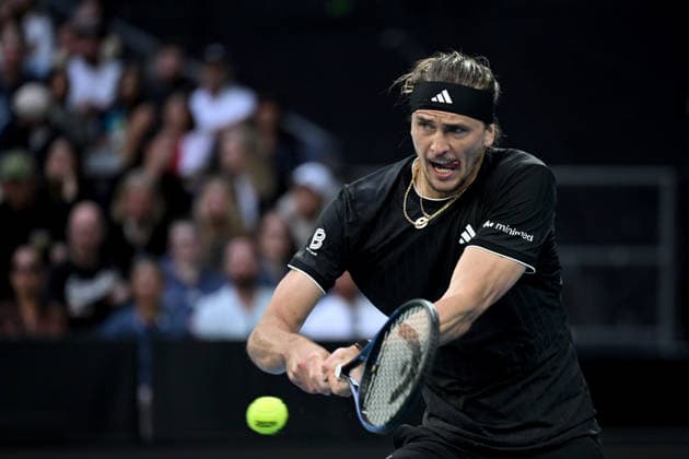 TENNIS AUSTRALIAN OPEN, Alexander Zverev of Germany in action during the Men™s 2nd round match against Alexandre Muller of France on day 4 of the 2026 Australian Open tennis tournament at Melbourne Park in Melbourne, Wednesday, January 21, 2026. ( NO ARCHIVING MELBOURNE VICTORIA AUSTRALIA  Copyright: xJAMESxROSSx 20260121132435881164