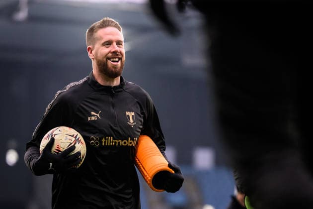 260121 Pontus Jansson during a UEFA Europa League training session with Malmö FF on January 21, 2026 in Malmö Photo Petter Arvidson BILDBYRAN kod PA PA1127 fotboll football soccer fotball uefa europa league europa league träning practice training malmö ff bbeng  Copyright: PETTERxARVIDSON BB260121PA005