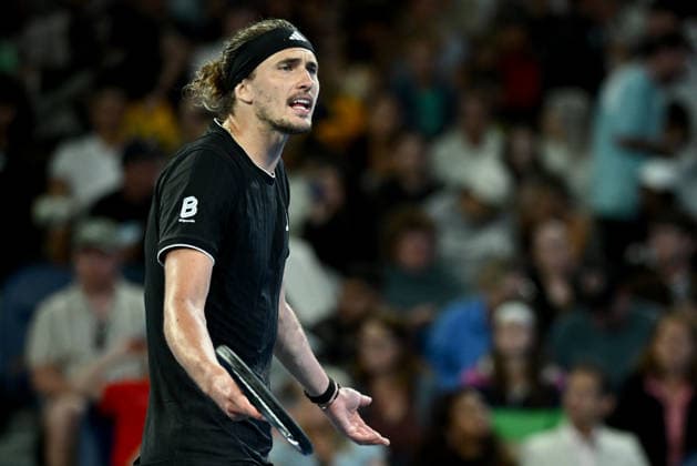 TENNIS AUSTRALIAN OPEN, Alexander Zverev of Germany in action during the Men™s 2nd round match against Alexandre Muller of France on day 4 of the 2026 Australian Open tennis tournament at Melbourne Park in Melbourne, Wednesday, January 21, 2026. ( NO ARCHIVING MELBOURNE VICTORIA AUSTRALIA  Copyright: xJOELxCARRETTx 20260121196234126290