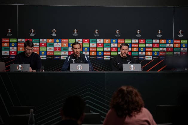 Soccer, Bundesliga, Men, Freiburg Europa Park Stadion, Sport, Europa Park Stadion, Press Conference, Europa League match, Maccabi Tel aviv, Christian Guenter SC Freiburg, 30 Julian Schuster SC Freiburg, Coach Freiburg Europa Park Stadion Baden Württemberg Germany Copyright: xFINLEYxMÖRCHx