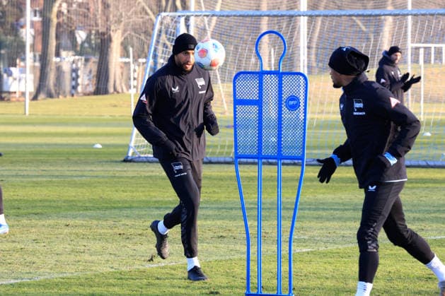 DEU, DFL, 2 FBL Hertha BSC, Training, 21 01 2026, Sportforum, Berlin, DEU, DFL, 2 FBL Hertha BSC, Training, im Bild John Anthony Brooks Hertha BSC Berlin 25 DFL regulations prohibit any use of Photographs as image sequences and or quasi video nordphotoxGmbHx xEngler nph00076