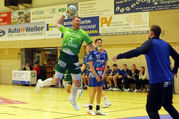 21 01 2026, xovx, Handball Test Match Handball Bundesliga, HSG Wetzlar TV Großwallstadt v l Nikola Grahovac HSG Wetzlar , Patrick Gempp TV Großwallstadt , Ole Klimpke TV Großwallstadt , Stefan Hanemann TV Großwallstadt Wetzlar Dutenhofen Sporthalle Dutenhofen Hessen Deutschland DE