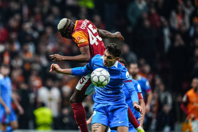 Galatasaray v Atletico Madrid - UEFA Champions League ISTANBUL, TURKIYE - JANUARY 21: Victor Osimhen (L) of Galatasaray in action against Marc Pubill (R) of Atletico Madrid during UEFA Champions League week 7 football match between Galatasaray and Atletico Madrid at RAMS Park in Istanbul, Turkiye on January 21, 2026. Hakan Akgun Anadolu Istanbul Turkey. Editorial use only. Please get in touch for any other usage.  Copyright: x2026xAnadoluxHakanxAkgunx
