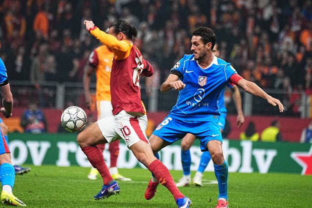ISTANBUL, TURKEY - JANUARY 21: Leroy Sane (L) of Galatasaray SK and Koke (R) of Atletico de Madrid battle for the ball during the UEFA Champions League 2025 26 League Phase MD7 match between Galatasaray A.S. and Atletico de Madrid at Ali Sami Yen Spor Kompleksi Rams Park Stadium on January 21, 2026 in Istanbul, Turkey. Istanbul Turkey Copyright: xSeskimphotox GSaray-AMadrid-210126 (66)