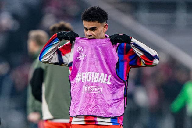 2026-01-21 FC Bayern München v R. Union Saint-Gilloise - UEFA Champions League 2025 26 League Phase MD7 MUNICH, GERMANY - JANUARY 21: Luis D+?az of FC Bayern M++nchen looks on during the UEFA Champions League 2025 26 League Phase MD7 match between FC Bayern M++nchen and R. Union Saint-Gilloise at Football Arena Munich on January 21, 2026 in Munich, Germany. Munich Football Arena Munich Germany Content not available for redistribution in The Netherlands directly or indirectly through any third parties. Copyright: xAndrexWeeningx