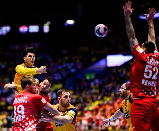 260121 Nikola Roganovic of Sweden during the EHF European Handball Championship preliminary round match between Sweden and Croatia on January 21, 2026 in Malmö Photo Petter Arvidson BILDBYRAN kod PA PA1130 handball handball handballs em 2026 sverige sweden croatia kroatien ehf european handball championship sverige bbeng grappa33 sverige sweden  Copyright: PETTERxARVIDSON BB260121PA154