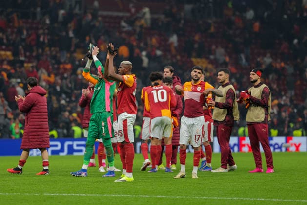 2026-01-21 Galatasaray SK v Atletico de Madrid - UEFA Champions League 2025 26 League Phase MD7 ISTANBUL, TURKEY - JANUARY 21: Victor Osimhen of Galatasaray SK, Eren Elmali of Galatasaray SK during the UEFA Champions League 2025 26 League Phase MD7 match between Galatasaray SK and Atletico de Madrid at Rams Park Stadium on January 21, 2026 in Istanbul, Turkey. (Photo by BSR Agency) Istanbul Turkey Content not available for redistribution in The Netherlands directly or indirectly through any third parties. Copyright: xBSRxAgencyx