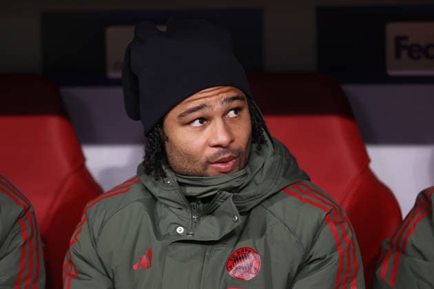 Football, Men, Champions League, Season 2025 2026, FC Bayern München Royale Union Saint Gilloise, Matchday 7, Allianz Arena Serge Gnabry FC Bayern München on the substitutes bench, sitting on the substitutes bench