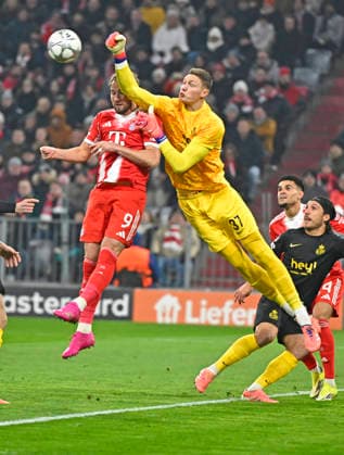 21 01 2026, Football UEFA Championsleague 2025 2026 Preliminary Round 7 Matchday, FC Bayern Munich Union Saint Gilloise, at Allianz Arena Munich v l Harry Kane FC Bayern Munich v Kjell Scherpen Union Saint Gilloise DFL and DFB regulations prohibit any use of photographs as image sequences and or quasi video