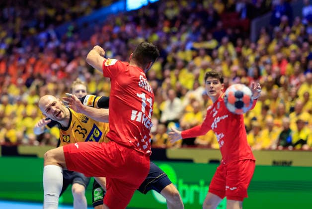 MALMÖ, SWEDEN 20260121 Swedens Lukas Sandell shoots a goal during the European Handball Championship Group E match between Sweden and Croatia in Malmö Arena, Malmö, Sweden, January 21, 2026 MALMÖ SWEDEN x10600x  Copyright: xAndreasxHillergren TTx HANDBOLLS-EM 2026 SVERIGE-KROATIEN