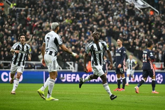 Yoane Wisse of Newcastle United celebrates scoring their first goal Newcastle United v PSV Eindhoven, UEFA Champions League, Group Stage, Football, St James Park, Newcastle, UK - 21 Jan 2026Newcastle St James Park United Kingdom EDITORIAL USE ONLY No use with unauthorised audio, video, data, fixture lists, club league logos or live services. Online in-match use limited to 120 images, no video emulation. No use in betting, games or single club league player publications. Copyright: xRichardxLee Shutterstockx 16348359ab