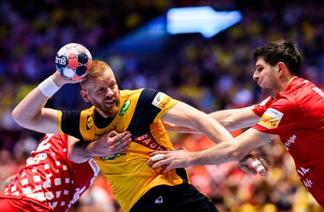 260121 Jim Gottfridsson of Sweden and Marko Mamic of Croatia during the EHF European Handball Championship preliminary round match between Sweden and Croatia on January 21, 2026 in Malmö Photo Petter Arvidson BILDBYRAN kod PA PA1130 handball handboll handball handbolls em 2026 sverige sweden croatia kroatien ehf european handball championship sverige bbeng grappa33 sverige sweden  Copyright: PETTERxARVIDSON BB260121PA185