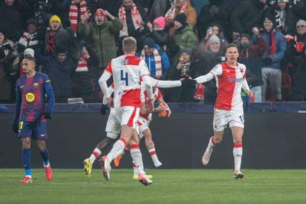 Slavia Praha players a goal celebrate during UEFA Champions league match, SK Slavia Praha - FC Barcelona, Barca , 21 january 2026, Fortuna Arena, Praha, Czech republic Copyright: xMICHALxFAJT,ZOSPORTU.SKx MAR_9703