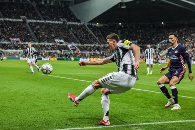 UEFA Champions League Matchday 7 of 8 Newcastle United v PSV Eindhoven Sven Botman of Newcastle Untied clears the ball during the UEFA Champions League Matchday 7 of 8 Newcastle United v PSV Eindhovenn at St. James s Park, Newcastle, United Kingdom, 21st January 2026 (Photo by Mark Cosgrove News Images) Newcastle St. James s Park Tyne and Wear United Kingdom Copyright: xMarkxCosgrove NewsxImagesx