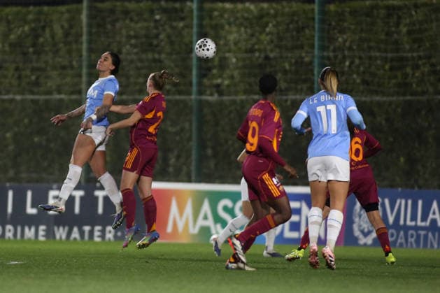 CALCIO - Coppa Italia Femminile - SS Lazio Women vs AS Roma Martina Piemonte of S.S. Lazio is in action during the Coppa Italia Women, first leg, quarter-finals between Lazio vs Roma , 21 Jenuary 2026 at the Lazio Training Center, Roma Italy. Formello (RM) Italy  Copyright: xIPAxSport ABACAx