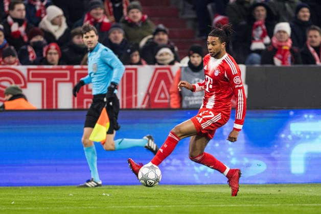 MUNICH, GERMANY - JANUARY 21: Michael Olise (FC Bayern Muenchen, 17) controls the ball during the UEFA Champions League match between FC Bayern Munich vs. Royale Union Saint-Gilloise at Allianz Arena on matchday 7 of the UEFA Champions League Season 2025 26 on January 21, 2025 in Munich, Germany. Bavaria Germany Copyright: xSteffiexWunderlx
