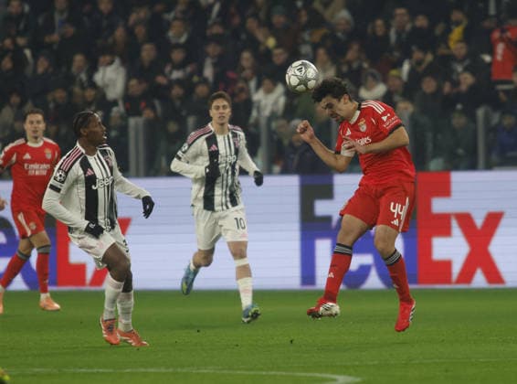 CALCIO - UEFA Champions League - Juventus FC vs SL Benfica Toma Araujo of SL Benfica during the Uefa Champions League 2025 26 season football match between Juventus FC and SL Benfica on 21 January 2026 at Allianz Stadium, Turin, Italy. Photo Nderim KACELI Turin Italy  Copyright: xIPAxSport ABACAx