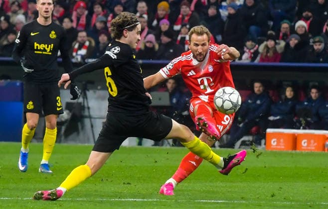 21 01 2026, xemx, Football UEFA Champions League, FC Bayern Muenchen Union Saint Gilloise v l Kamiel Van De Perre Union Saint Gilloise , Harry Kane FC Bayern Muenchen DFL DFB REGULATIONS PROHIBIT ANY USE OF PHOTOGRAPHS as IMAGE SEQUENCES and or QUASI VIDEO Muenchen