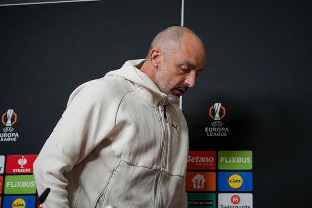 Press conference, Europa League match, Maccabi Tel aviv, Zarko LazetiC Maccabi Tel Aviv, Coach Freiburg Europa Park Stadion Baden Württemberg Germany Copyright: xFINLEYxMÖRCHx