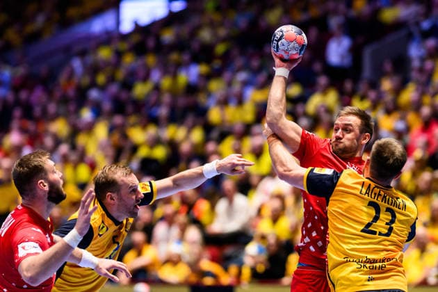 260121 Luka Cindric of Croatia and Albin Lagergren of Sweden during the EHF European Handball Championship preliminary round match between Sweden and Croatia on January 21, 2026 in Malmö Photo Petter Arvidson BILDBYRAN kod PA PA1130 handball handboll handball handbolls em 2026 sverige sweden croatia kroatien ehf european handball championship sverige bbeng grappa33 sverige sweden  Copyright: PETTERxARVIDSON BB260121PA212