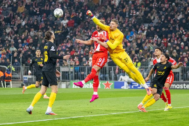 Kjell Scherpen 37 Royale Union Saint Gilloise kicks the ball away and catches Harry Kane 9 FC Bayern Muenchen at the feet, FC Bayern Muenchen vs Royale Union Saint Gilloise, Football, UEFA Champions League, Matchday 7, 21 01 2026 DFB regulations prohibit any use of photographs as image sequences and or quasi video Muenchen Bayern Germany Copyright: xkolbert-press UlrichxGamelx