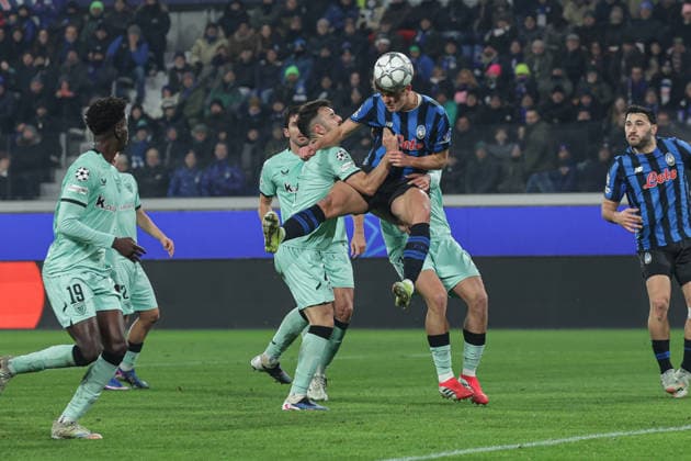 Atalanta s Charles De Ketelaere makes an attempt to score during the Uefa Champions League 25 26 soccer match between Atalanta B.C.and Athletic Club Bilbao at the New Balance Arena in Bergamo, Italy - Wednesday, January 21, 2026. - Soccer .  Copyright: xStefanoxNicoli LaPressex