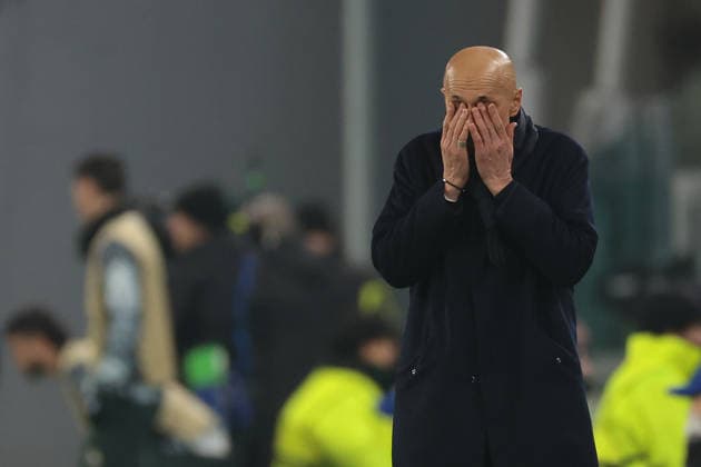 Turin, Italy, 21st January 2026. Luciano Spalletti Head coach of Juventus reacts during the Juventus vs Benfica UEFA Champions League match at Juventus Stadium, Turin. Picture credit should read: Jonathan Moscrop Sportimage EDITORIAL USE ONLY. No use with unauthorised audio, video, data, fixture lists, club league logos or live services. Online in-match use limited to 120 images, no video emulation. No use in betting, games or single club league player publications. SPI_014_JM_JUVE_BENFICA_UCL SPI-4420-0012
