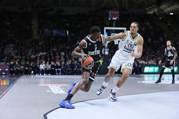 07 Saliou Niang Virtus Bologna BASKETBALL - ITALIAN SERIE A Virtus Bologna vs Fenerbahce Beko Istanbul 21-01-2026 00 Armando Bacot Jr. Fenerbahce Beko Istanbul BASKETBALL - ITALIAN SERIE A Virtus Bologna vs Fenerbahce Beko Istanbul 21-01-2026 during Virtus Bologna vs Fenerbahce Beko Istanbul, Basketball Euroleague match in Bologna, Italy, January 21 2026  Copyright: xValentinoxOrsini IPAxSportx xipa-agency.netx xx IPA_70388029 IPA_Agency_IPA70388029
