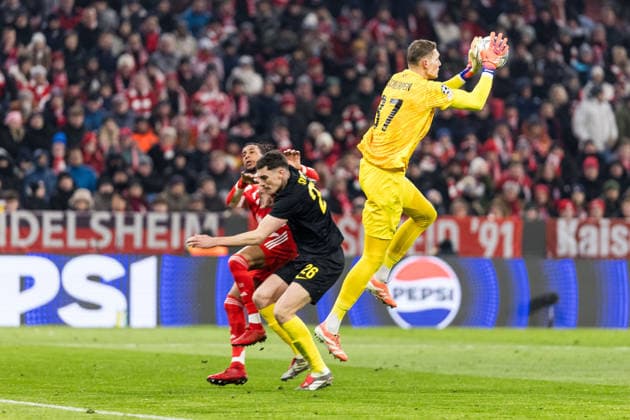 MUNICH, GERMANY - JANUARY 21: Kjell Scherpen (Royale Union Saint-Gilloise, 37) catches the ball during the UEFA Champions League match between FC Bayern Munich vs. Royale Union Saint-Gilloise at Allianz Arena on matchday 7 of the UEFA Champions League Season 2025 26 on January 21, 2025 in Munich, Germany. Bavaria Germany Copyright: xSteffiexWunderlx