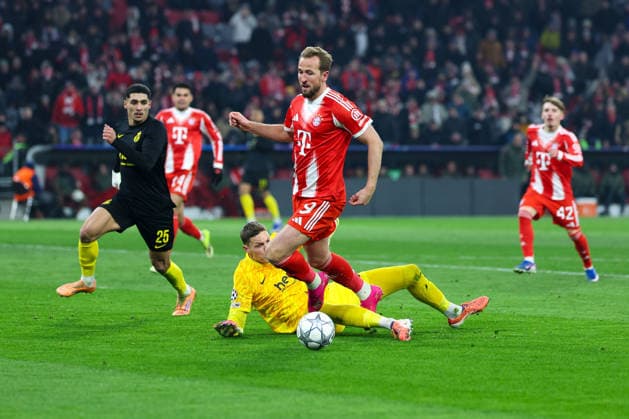 Soccer Champions League Matchday 7 FC Bayern Munich Union Saint Gilloise on 21 01 2026 at the Allianz Arena in Munich Kjell Scherpen Saint Gilloise , left Harry Kane Munich , right xMSx