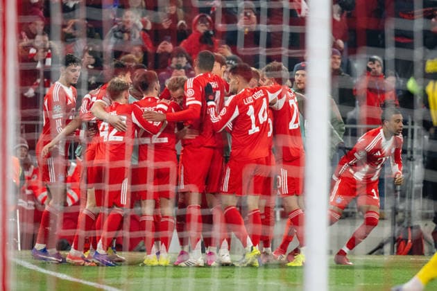 Goal celebration for 1 0 Team FC bayern Muenchen, FC Bayern Muenchen vs Royale Union Saint Gilloise, Football, UEFA Champions League, 7 Matchday, 21 01 2026 DFB regulations prohibit any use of photographs as image sequences and or quasi video Muenchen Bayern Germany Copyright: xkolbert-press UlrichxGamelx