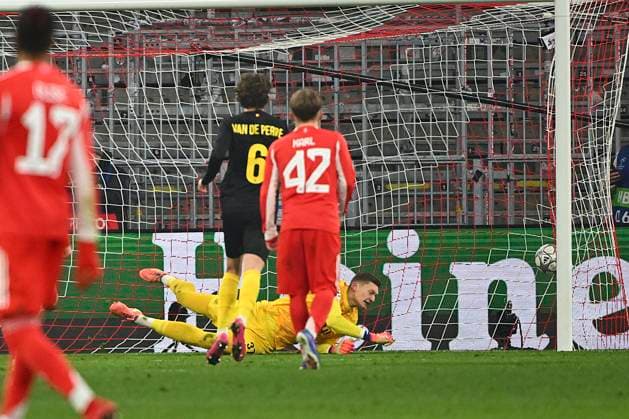 Bayern Munchen v Royale Union Saint-Gilloise - UEFA Champions League MUNICH, GERMANY - JANUARY 21 : Scherpen Kjell goalkeeper of Union Saint-Gilloise during the UEFA Champions League 2025 26 League Phase MD7 match between FC Bayern Munchen and Royale Union Saint-Gilloise on January 21, 2026 in Munich, Germany, 21 01 2026 Munich Germany  Copyright: xVincentxKalutx