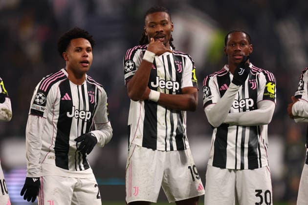 Khephren Thuram (Juventus Fc) und Weston Mckennie (Juventus FC) und Jonathan David (Juventus FC) celebrates after scoring his team s first goal with team mates, UEFA Champions League 2025 26 League Phase MD7, Juventus v SL Benfica - UEFA Champions League 2025 26 League Phase MD7, Allianz Stadium, January 21, 2026, Turin, Italy.