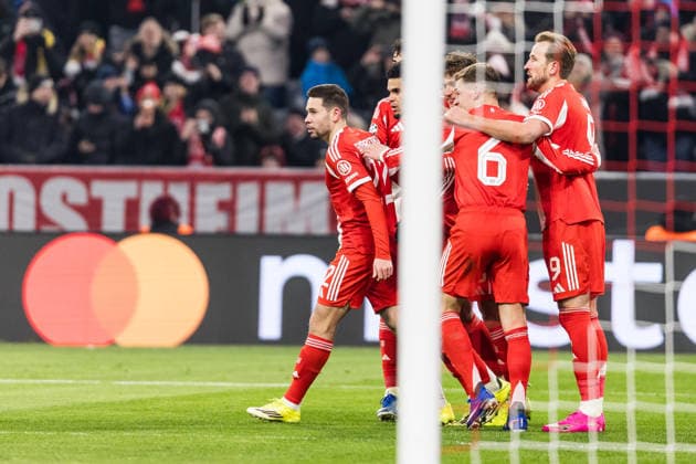 MUNICH, GERMANY - JANUARY 21: Harry Kane (FC Bayern Muenchen, 9) celebrates scoring the 2:0 goal after penalty with his teammates during the UEFA Champions League match between FC Bayern Munich vs. Royale Union Saint-Gilloise at Allianz Arena on matchday 7 of the UEFA Champions League Season 2025 26 on January 21, 2025 in Munich, Germany. Bavaria Germany Copyright: xSteffiexWunderlx