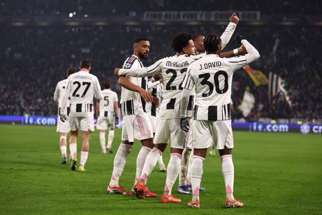 Weston Mckennie (Juventus Fc) celebrates after scoring his team s second goal with team mates, UEFA Champions League 2025 26 League Phase MD7, Juventus v SL Benfica - UEFA Champions League 2025 26 League Phase MD7, Allianz Stadium, January 21, 2026, Turin, Italy.