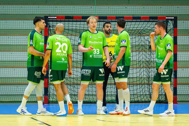 21 01 2026, xovx, Handball Testspiel Handball Bundesliga, HSG Wetzlar TV Großwallstadt v l Filip Vistorop HSG Wetzlar , Cyrill Akakpo HSG Wetzlar , Georg Löwen HSG Wetzlar , Karim Hendawy HSG Wetzlar , Jona Schoch HSG Wetzlar , Dominik Mappes HSG Wetzlar Wetzlar Dutenhofen Sporthalle Dutenhofen Hessen Deutschland DE