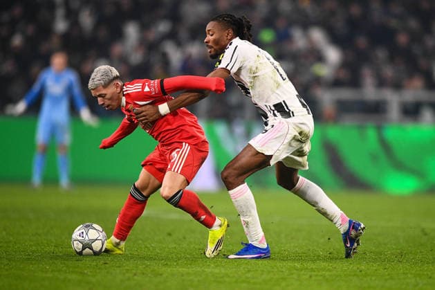 2026-01-21 Juventus FC v SL Benfica - UEFA Champions League 2025 26 League Phase MD7 TURIN, ITALY - JANUARY 21: Khephren Thuram of Juventus FC, Gianluca Prestianni of SL Benfica during the UEFA Champions League 2025 26 League Phase MD7 match between Juventus FC and SL Benfica at Allianz Stadium on January 21, 2026 in Turin, Italy. (Photo by Alberto Gandolfo BSR Agency) Turin Italy Content not available for redistribution in The Netherlands directly or indirectly through any third parties. Copyright: xBSRxAgencyx
