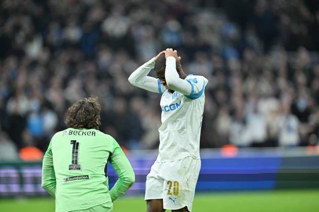 Marseille v Liverpool - UEFA Champions League MARSEILLE, FRANCE - JANUARY 21: Hamed Traore of Marseille reacts after a position near Liverpool goalkeeper Alisson Ramses Becker during the UEFA Champions League week 7 football match between Olympique Marseille and Liverpool at Stade Velodrome in Marseille, France, on January 21, 2026. Mustafa Yalcin Anadolu Marseille France. Editorial use only. Please get in touch for any other usage.  Copyright: x2026xAnadoluxMustafaxYalcinx