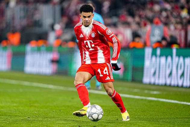 2026-01-21 FC Bayern München v R. Union Saint-Gilloise - UEFA Champions League 2025 26 League Phase MD7 MUNICH, GERMANY - JANUARY 21: Luis D+?az of FC Bayern Munchen makes a pass during the UEFA Champions League 2025 26 League Phase MD7 match between FC Bayern M++nchen and R. Union Saint-Gilloise at Football Arena Munich on January 21, 2026 in Munich, Germany. Munich Football Arena Munich Germany Content not available for redistribution in The Netherlands directly or indirectly through any third parties. Copyright: xAndrexWeeningx