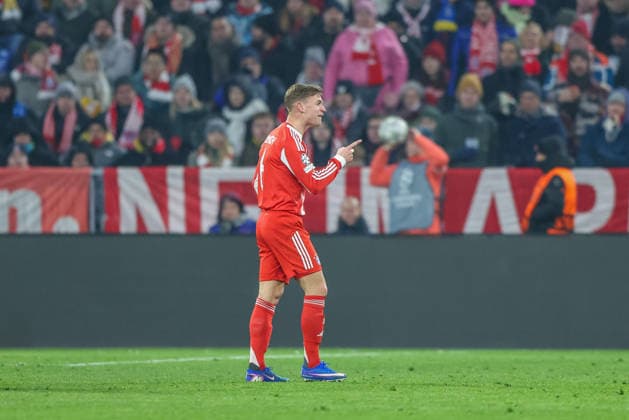 Joshua Kimmich FC Bayern Muenchen, 06 complains about the yellow red card for Minjae Kim FC Bayern Muenchen, 03 , GER, FC Bayern Muenchen vs Royale Union Saint Gilloise, Football, UEFA Champions League, League Phase, Matchday 7, Season 2025 2026, 21 01 2026, GER, FC Bayern Muenchen vs Royale Union Saint Gilloise, Football, UEFA Champions League, League Phase, Matchday 7, Season 2025 2026, 21 01 2026 Muenchen Copyright: xEibner-Pressefoto JennixMaulx EP_JML