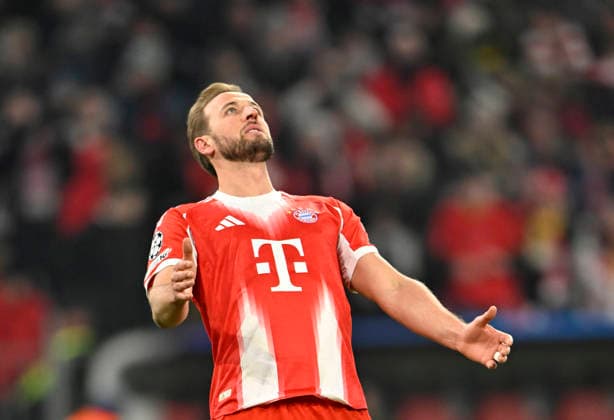 Harry Kane FC Bayern Muenchen FCB 09 misses penalty, penalty kick Disappointed after missed scoring chance Gesture Gesture FC Bayern Muenchen FCB vs R Union Saint Gilloise Matchday 7 21 01 2026 DFL REGULATIONS PROHIBIT ANY USE OF PHOTOGRAPHS AS IMAGE SEQUENCES AND OR QUASI VIDEO FC Bayern Muenchen FCB vs R Union Saint Gilloise
