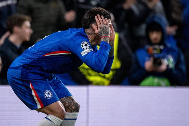 LONDON, ENGLAND - JANUARY 21: Enzo Fernandez of Chelsea reacts during the UEFA Champions League 2025 26 League Phase MD7 match between Chelsea FC and Pafos FC at Stamford Bridge on January 21, 2026 in London, England. Photo Sebastian Frej Chelsea FC v Pafos FC - UEFA Champions League 2025 26 League Phase MD7 Copyright: xSebastianxFrejx