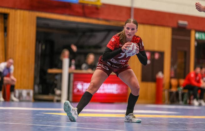GER, Bensheim, HSG Bensheim Auerbach Flames vs Vfl Oldenburg, Alsco Handball Bundesliga Frauen, Handball, DHB, Spielzeit 2025 2026, Weststadthalle Bensheim, 14 Spieltag im Bild Jule Polsz HSG Bensheim Auerbach Flames Frauen 71 DFB DFL REGULATIONS PROHIBIT ANY USE OF PHOTOGRAPHS AS IMAGE SEQUENCES AND OR QUASI VIDEO, 21 01 2026 Copyright: HMBxMedia HendrikxHamelau