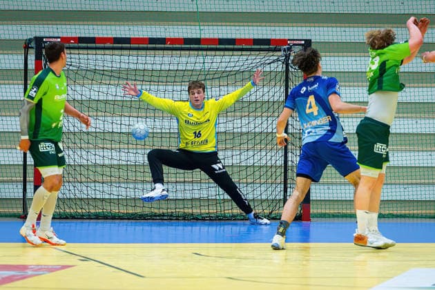 21 01 2026, xovx, Handball Testspiel Handball Bundesliga, HSG Wetzlar TV Großwallstadt v l Jona Schoch HSG Wetzlar , Hendrik Pantel HSG Wetzlar , Theo Buchieger TV Großwallstadt , Georg Löwen HSG Wetzlar Wetzlar Dutenhofen Sporthalle Dutenhofen Hessen Deutschland DE