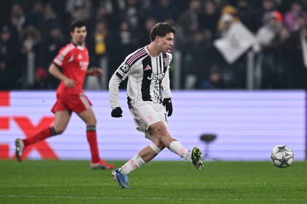 Kenan Yildiz of Juventus F.C. is in action during the UEFA Champions League phase day 7 football match between Juventus F.C. and S.L. Benfica at the Juventus Stadium on January 21, 2026 in Milan, Italy.  Copyright: xDomenicoxCippitelli IPAxSportx xipa-agency.netx xx IPA_70393045 IPA_Agency_IPA70393045