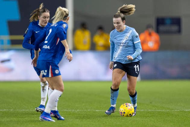 Manchester City v Chelsea - Subway Women s League Cup Semi Final Lauren Hemp 11 of Manchester City Women F.C. participates in the FA Women s League Cup match between Manchester City and Chelsea at the Joie Stadium in Manchester, England, on January 21, 2026. Manchester United Kingdom  Copyright: xMIxNewsx originalFilename:fletcher-manchest260121_npVCt.jpg