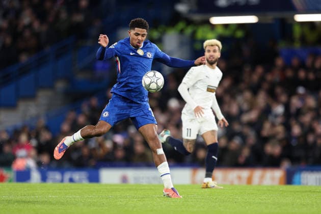 21st January 2026; Stamford Bridge, Chelsea, London, England: UEFA Champions League Football, Chelsea versus Pafos; Wesley Fofana of Chelsea plays the ball forward  HenningxvonxJagow Content restricted for UK based newspaper