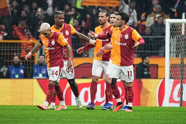 ISTANBUL, TURKEY - JANUARY 21: Galatasaray SK players Mario Lemina , Lucas Torreira (34) , Leroy Sane (10) Roland Sallai (7) and Yunus Akgun (11) celebrates for their team first goal during the UEFA Champions League 2025 26 League Phase MD7 match between Galatasaray A.S. and Atletico de Madrid at Ali Sami Yen Spor Kompleksi Rams Park Stadium on January 21, 2026 in Istanbul, Turkey. Istanbul Turkey Copyright: xSeskimphotox GSaray-AMadrid-210126 (172)