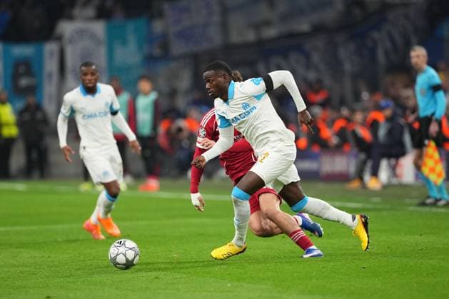 Timothy Weah of Marseille takes on Milos Kerkez of Liverpool Marseille v Liverpool, UEFA Champions League, Group Stage, Football, Orange Velodrome, Marseille, France - 21 Jan 2026Marseille Orange Vélodrome France EDITORIAL USE ONLY No use with unauthorised audio, video, data, fixture lists, club league logos or live services. Online in-match use limited to 120 images, no video emulation. No use in betting, games or single club league player publications.  Copyright: xDavexWinter Shutterstockx 16348361jd